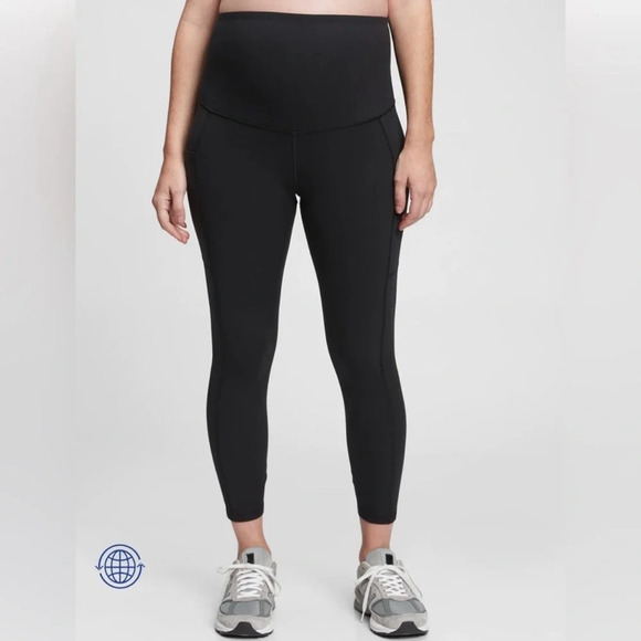 GAP Pants - Gap Maternity Recycled Power Full Panel 7/8 Leggings - Size M